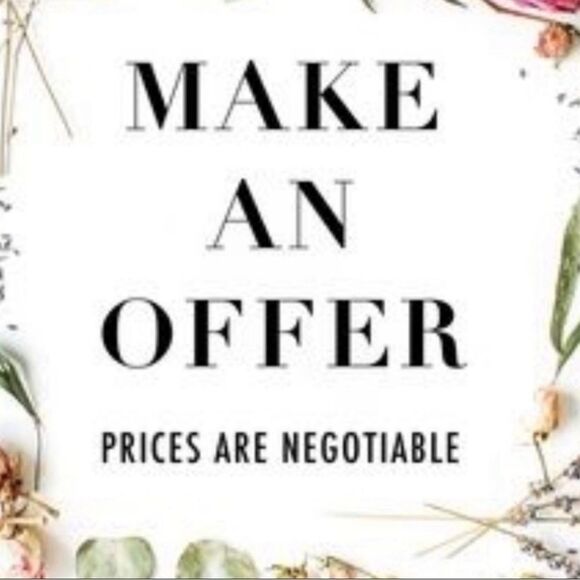 Chakra natural stones bracelet with red tassel - Picture 6 of 7